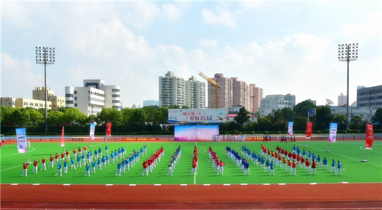 《天籁之爱》吴泾镇舞蹈队表演的《天籁之爱》浦锦舞蹈队表演的《天籁